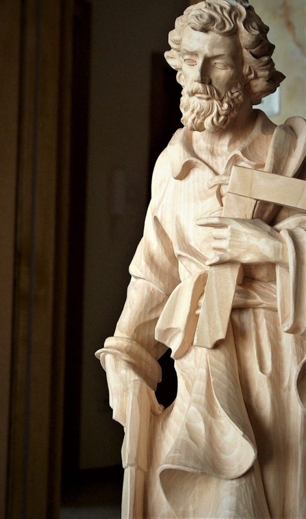 Rzeźba w drewnie, Ręcznie rzeźbione figury z drewna - Viktor-Art